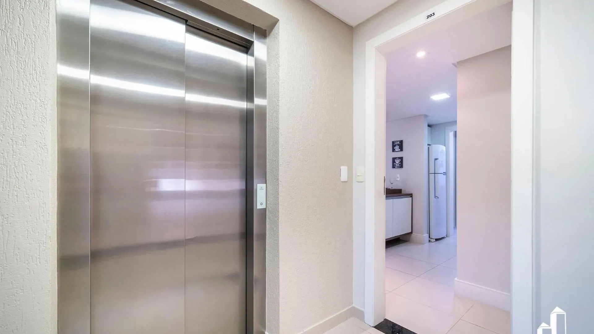 Kremer Residence - Apartamento 203 Bombinhas
